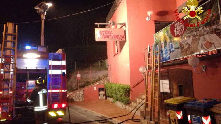 Rimini, incendio al ristorante Rimini, incendio al ristorante