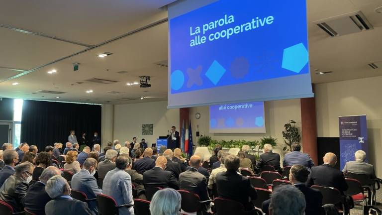 Confcooperative: Caro energia e mancanza di manodopera frenano lo sviluppo Confcooperative: Caro energia e mancanza di manodopera frenano lo sviluppo