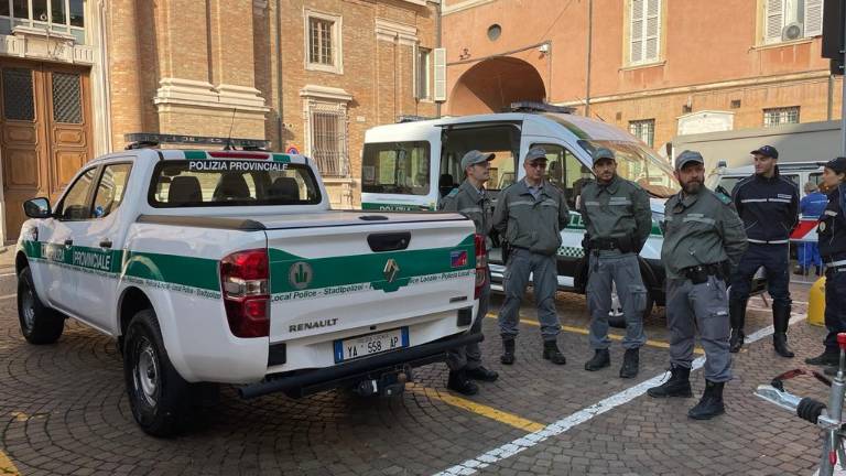 Richiamava i tordi con amplificatori: scoperto bracconiere a Ravenna Richiamava i tordi con amplificatori: scoperto bracconiere a Ravenna