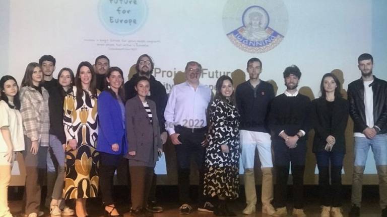Tre ambasciatori di Longiano e Roncofreddo in Grecia con il Progetto Future Tre ambasciatori di Longiano e Roncofreddo in Grecia con il Progetto Future