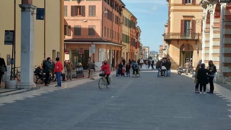 Cesena, la richiesta dei cittadini: Migliorare i percorsi pedonali Cesena, la richiesta dei cittadini: Migliorare i percorsi pedonali