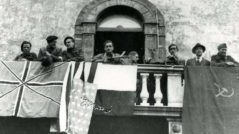 Liberazione Ravenna, oggi l'inaugurazione della mostra Umano guardare Liberazione Ravenna, oggi l'inaugurazione della mostra Umano guardare