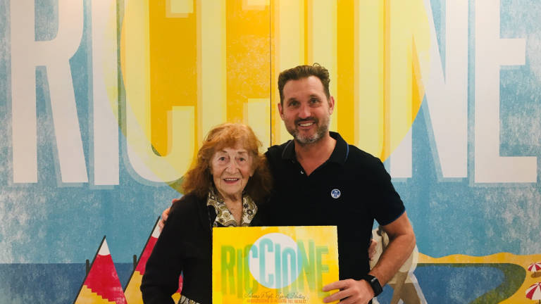 Turista di Bologna fedele a Riccione da 86 anni. E' record Turista di Bologna fedele a Riccione da 86 anni. E' record