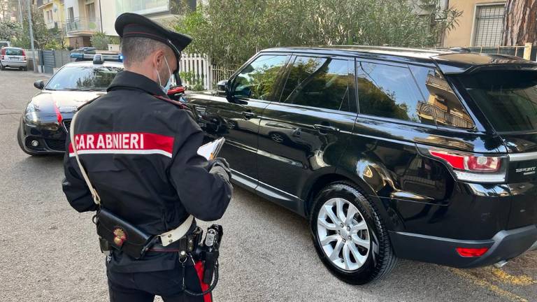 Riccione, sgominata la banda di ladri di auto di lusso: 4 arresti - Gallery Riccione, sgominata la banda di ladri di auto di lusso: 4 arresti - Gallery