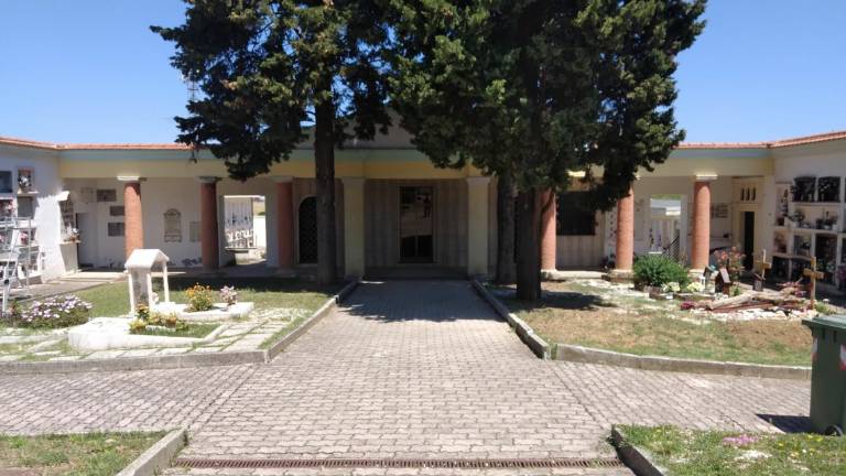 Misano, via libera all'ampliamento del cimitero di Scacciano Misano, via libera all'ampliamento del cimitero di Scacciano