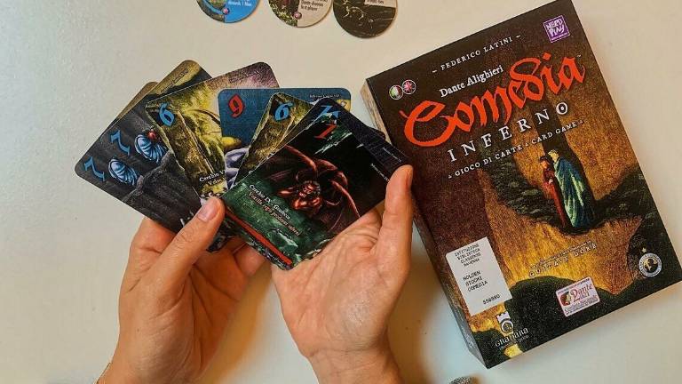 Ravenna, domenica torneo del gioco di carte Comedia-Inferno Ravenna, domenica torneo del gioco di carte Comedia-Inferno