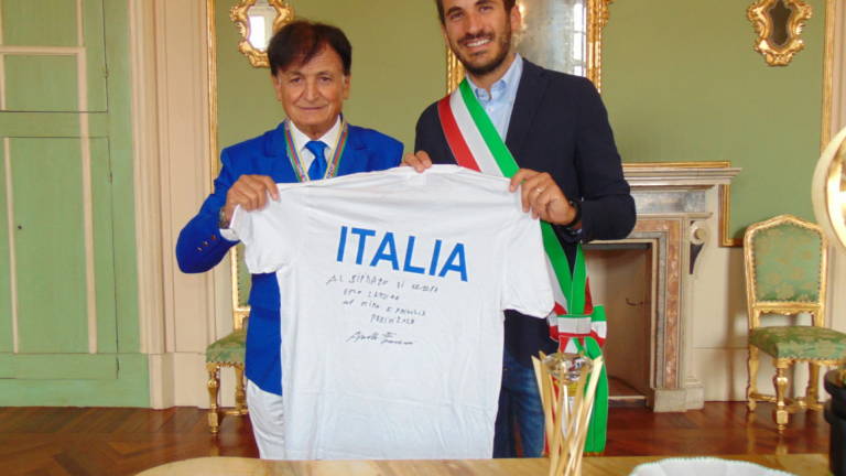 Cesena, il campione del mondo dei parrucchieri ricevuto in Comune Cesena, il campione del mondo dei parrucchieri ricevuto in Comune