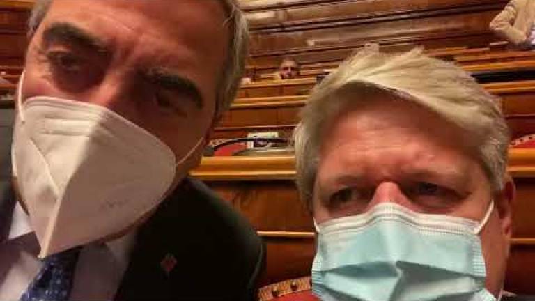 Barboni e Gasparri dal Senato: spiagge, via dalla Bolkestein. VIDEO Barboni e Gasparri dal Senato: spiagge, via dalla Bolkestein. VIDEO