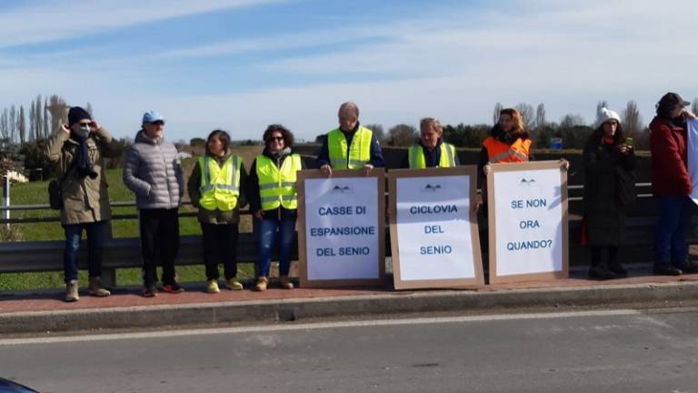Una serie di flash mob per sostenere la ciclovia del Senio Una serie di flash mob per sostenere la ciclovia del Senio