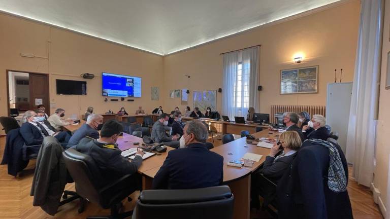 Più di un morto al mese sul lavoro nel 2021: un protocollo d'intesa a Ravenna per cambiare rotta Più di un morto al mese sul lavoro nel 2021: un protocollo d'intesa a Ravenna per cambiare rotta