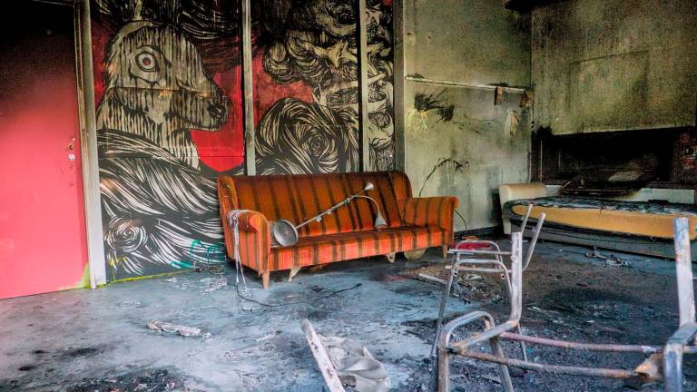 Ravenna, nuovo incendio al centro sociale Spartaco - Gallery Ravenna, nuovo incendio al centro sociale Spartaco - Gallery