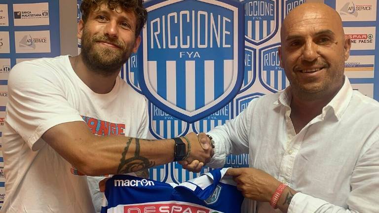 Calcio Eccellenza, Luca Carnesecchi alla Fya Riccione Calcio Eccellenza, Luca Carnesecchi alla Fya Riccione
