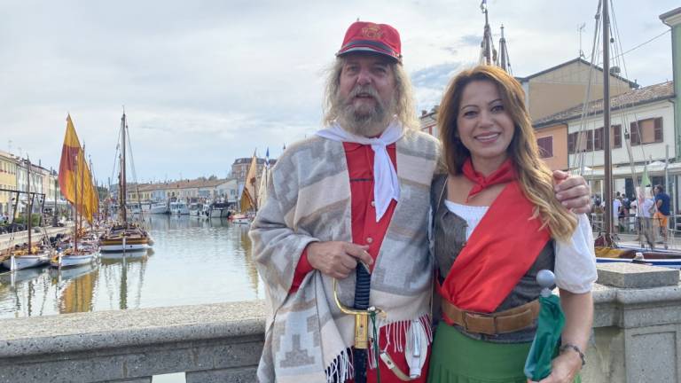 Cesenatico: turista di Como da 22 anni impersona Garibaldi alla festa - VIDEO Cesenatico: turista di Como da 22 anni impersona Garibaldi alla festa - VIDEO