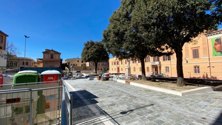 Cesena. Viabilità nelle tre piazze di incontro, da lunedì 11 dicembre entrano in vigore alcune modifiche permanenti Cesena. Viabilità nelle tre piazze di incontro, da lunedì 11 dicembre entrano in vigore alcune modifiche permanenti