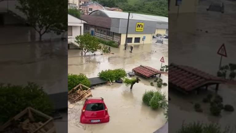 Maltempo in Romagna: frane, allagamenti e crolli, la mappa di un giorno terribile VIDEO Maltempo in Romagna: frane, allagamenti e crolli, la mappa di un giorno terribile VIDEO