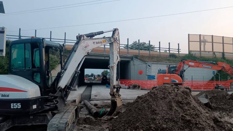 Cesena, cantiere in via Cervese: alcune frazioni senza acqua nelle case Cesena, cantiere in via Cervese: alcune frazioni senza acqua nelle case