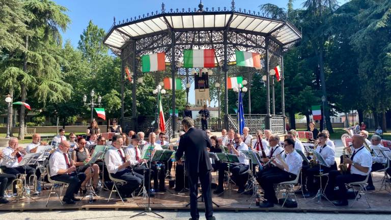 Festa della Repubblica: ai giardini pubblici di Cesena è tornato il concerto della banda cittadina Festa della Repubblica: ai giardini pubblici di Cesena è tornato il concerto della banda cittadina