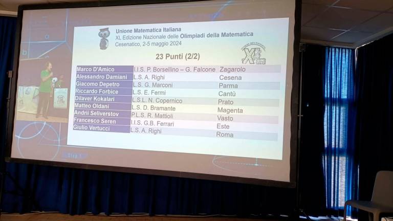 Olimpiadi della matematica a Cesenatico, brillano tre liceali di Perugia, Bassano del Grappa e Benevento