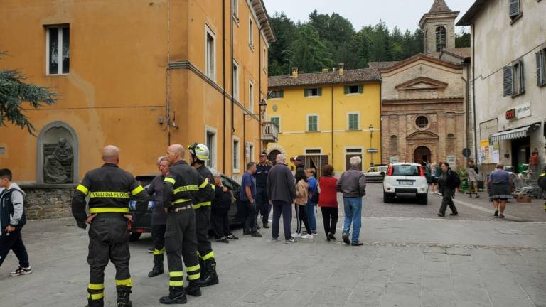 Terremoto. Una donna cade e muore in una casa di riposo a Modigliana, un uomo ferito da un calcinaccio a Tredozio Terremoto. Una donna cade e muore in una casa di riposo a Modigliana, un uomo ferito da un calcinaccio a Tredozio