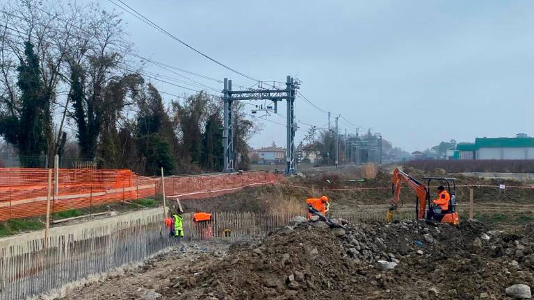 Bagnacavallo. Sottopasso: oggi sopralluogo al cantiere assieme a RFI, Italferr e ditta Rem per monitorare lo stato di avanzamento Bagnacavallo. Sottopasso: oggi sopralluogo al cantiere assieme a RFI, Italferr e ditta Rem per monitorare lo stato di avanzamento