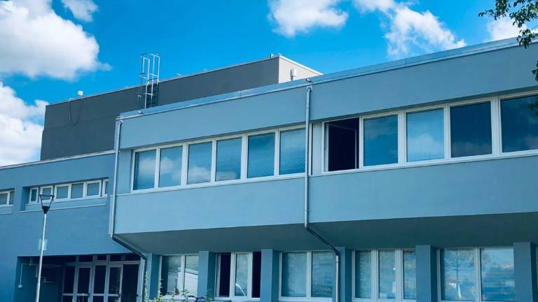 Lavezzola, la scuola media Stoppani restituita alla collettività Lavezzola, la scuola media Stoppani restituita alla collettività