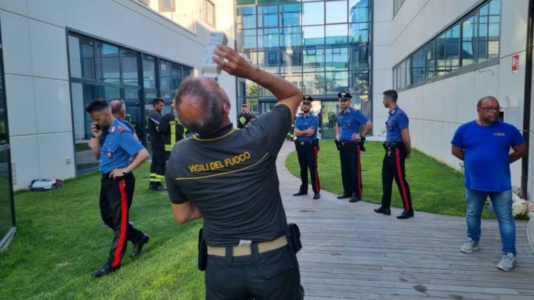 Gatteo Mare, incendio all'Oikos prontamente spento: Grazie a Vigili del Fuoco e Carabinieri Gatteo Mare, incendio all'Oikos prontamente spento: Grazie a Vigili del Fuoco e Carabinieri