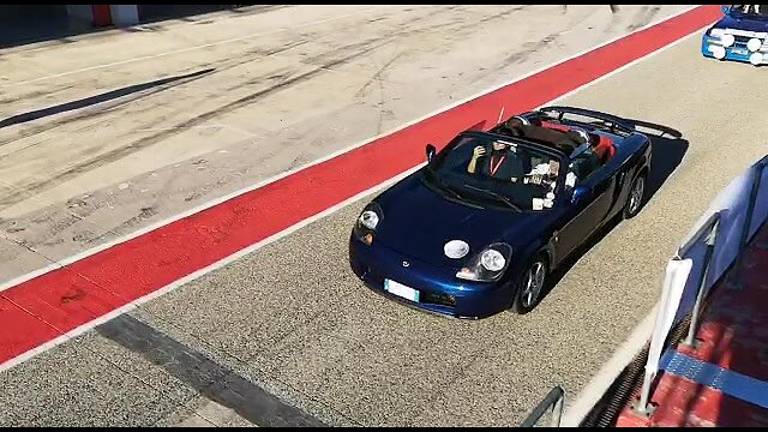 Imola, la parata finale dell'Historic Minardi day 2021 Imola, la parata finale dell'Historic Minardi day 2021