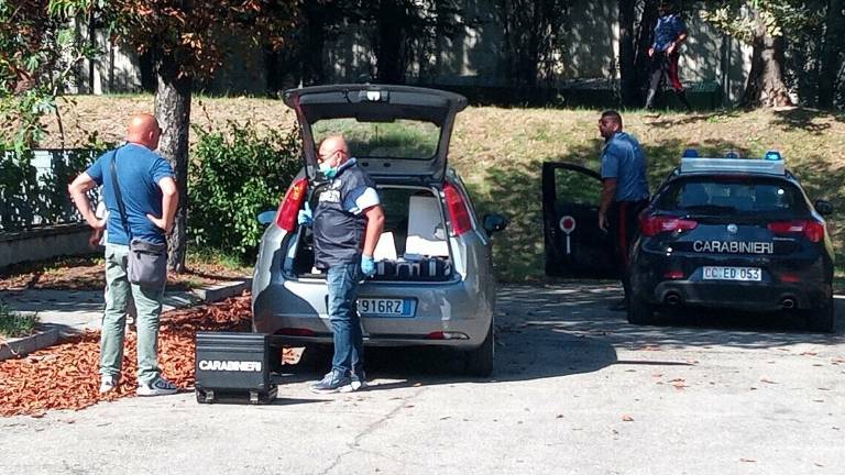 Spari sul canale a Massa Lombarda. Ferito un uomo, fermato l'aggressore Spari sul canale a Massa Lombarda. Ferito un uomo, fermato l'aggressore