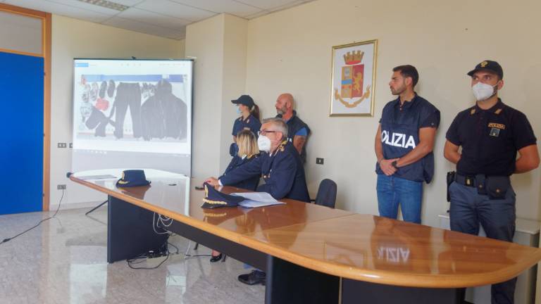Ravenna, arrestato il ladro seriale: 38enne accusato di più di cinquanta furti VIDEO Ravenna, arrestato il ladro seriale: 38enne accusato di più di cinquanta furti VIDEO