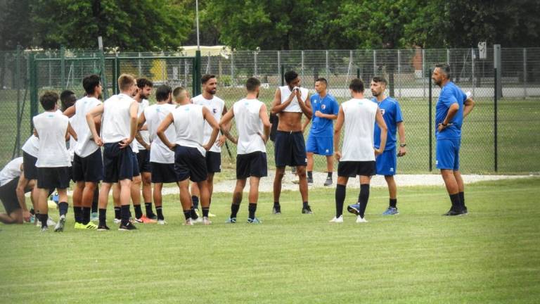 Calcio C, Imolese al lavoro con un Torrasi in più - GALLERY Calcio C, Imolese al lavoro con un Torrasi in più - GALLERY