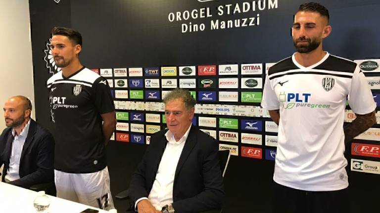 Calcio C, ecco le nuove maglie del Cesena Calcio C, ecco le nuove maglie del Cesena