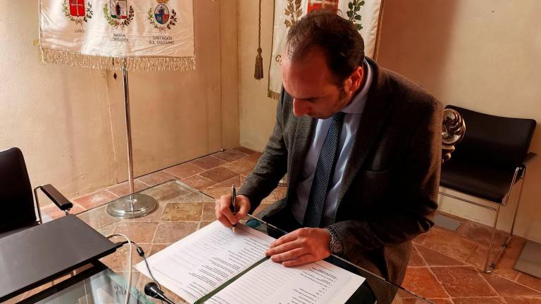 Il sindaco Enea Emiliani Il sindaco Enea Emiliani