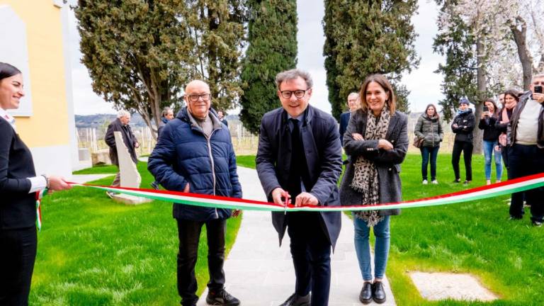 Faenza, antica chiesa restaurata diventa sede di un'azienda Faenza, antica chiesa restaurata diventa sede di un'azienda
