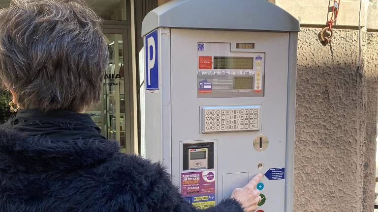 Nuovi parcometri a Cesena: non più solo monete Nuovi parcometri a Cesena: non più solo monete