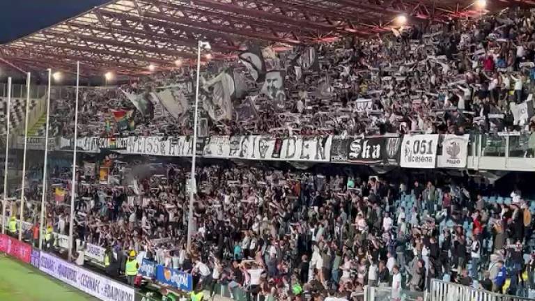 Calcio C, la festa del Manuzzi alla fine di Cesena-Spal VIDEO Calcio C, la festa del Manuzzi alla fine di Cesena-Spal VIDEO