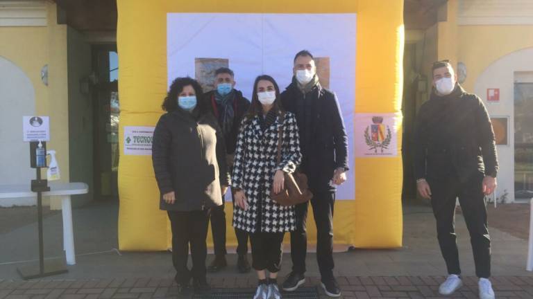 San Mauro pascoli, inaugurata stanza degli abbracci San Mauro pascoli, inaugurata stanza degli abbracci