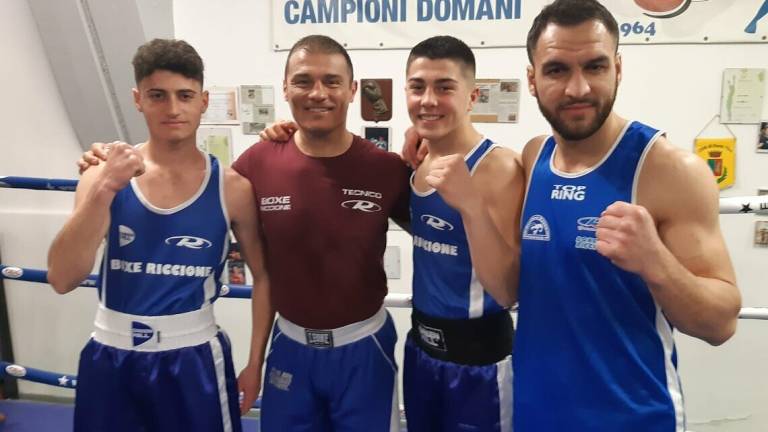 Boxe, la Pol.Riccione in trasferta a Senigallia e a Pompei Boxe, la Pol.Riccione in trasferta a Senigallia e a Pompei