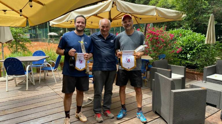 Tennis, Tiziano Gianni Del Gobbo ha vinto il trofeo Vision Calboli al Tc Marconi Tennis, Tiziano Gianni Del Gobbo ha vinto il trofeo Vision Calboli al Tc Marconi