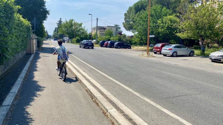 Cesena, via Cerchia di Sant'Egidio: pista ciclabile, si parte in estate con i lavori Cesena, via Cerchia di Sant'Egidio: pista ciclabile, si parte in estate con i lavori