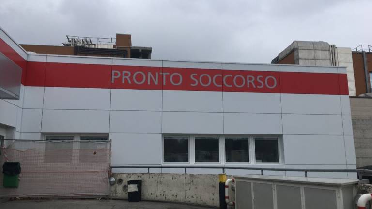 Cesena: bimbo di un anno caduto dal terrazzo di casa dei nonni Cesena: bimbo di un anno caduto dal terrazzo di casa dei nonni