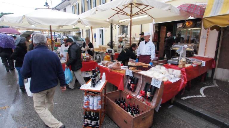 Emergenza Covid, annullata la fiera dell'oliva di Coriano Emergenza Covid, annullata la fiera dell'oliva di Coriano
