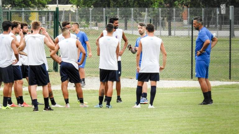 Calcio C, Imolese in campo contro Reggiana e Cesena Calcio C, Imolese in campo contro Reggiana e Cesena