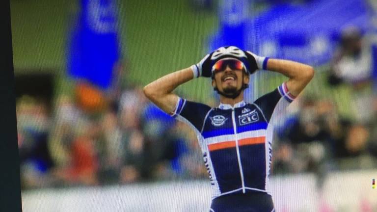 Ciclismo, Imola incorona Alaphilippe campione del mondo Ciclismo, Imola incorona Alaphilippe campione del mondo