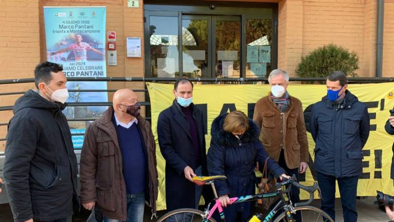 La bici di Pantani torna a Cesenatico nel giorno del suo compleanno La bici di Pantani torna a Cesenatico nel giorno del suo compleanno