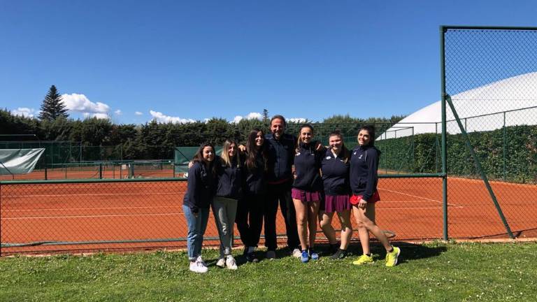 Tennis C donne: Cacciari, Viserba e Faenza A conquistano i play-off regionali Tennis C donne: Cacciari, Viserba e Faenza A conquistano i play-off regionali