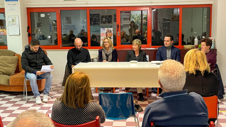 Riccione, incontri con sindaco e assessori: ecco i numeri da chiamare Riccione, incontri con sindaco e assessori: ecco i numeri da chiamare