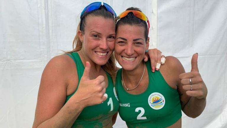 Beach volley: Benazzi tricolore, Rossi perde la finale Beach volley: Benazzi tricolore, Rossi perde la finale