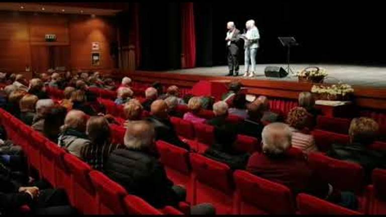 Forlì, festa delle nozze d'oro per 121 coppie al Teatro Fabbri VIDEO Forlì, festa delle nozze d'oro per 121 coppie al Teatro Fabbri VIDEO