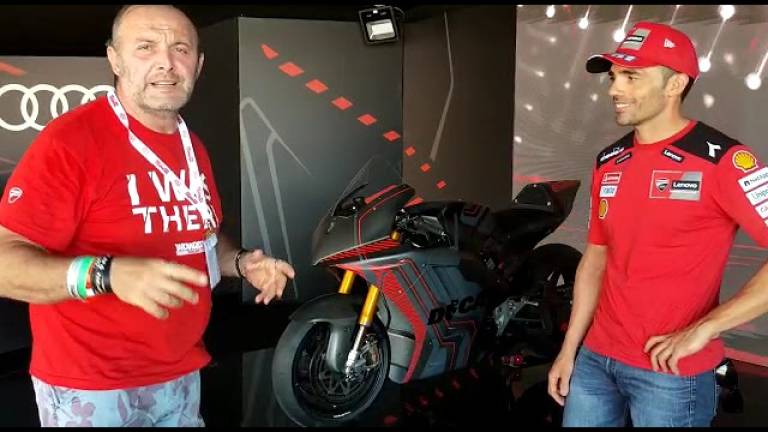Motociclismo, Pirro: La MotoE del 2023? Ve la racconto io VIDEO Motociclismo, Pirro: La MotoE del 2023? Ve la racconto io VIDEO