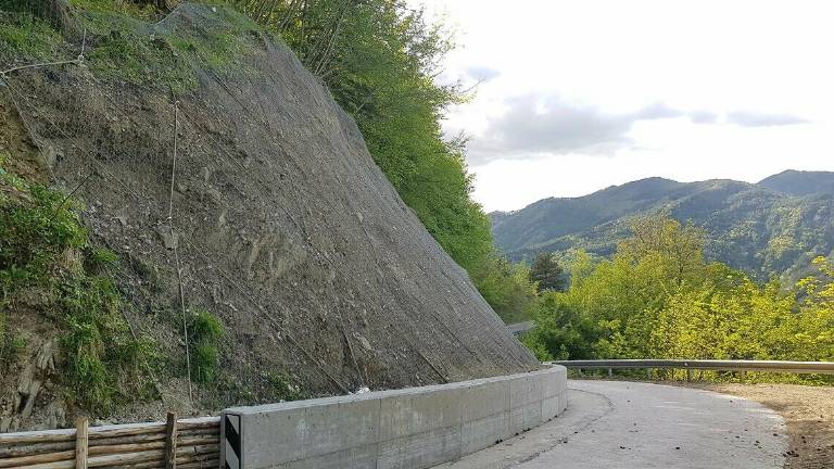 Santa Sofia, conclusi i lavori per la viabilità a Castagnolo Santa Sofia, conclusi i lavori per la viabilità a Castagnolo